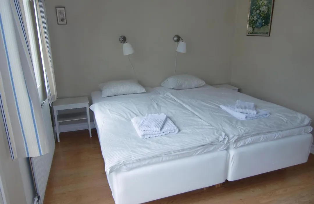 Hagaborg Bed & Breakfast-1