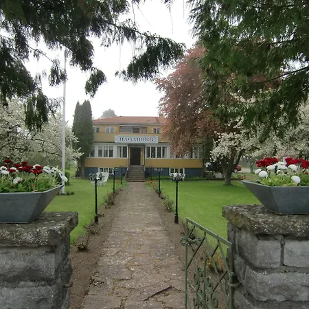 Hagaborg Bed & Breakfast-2